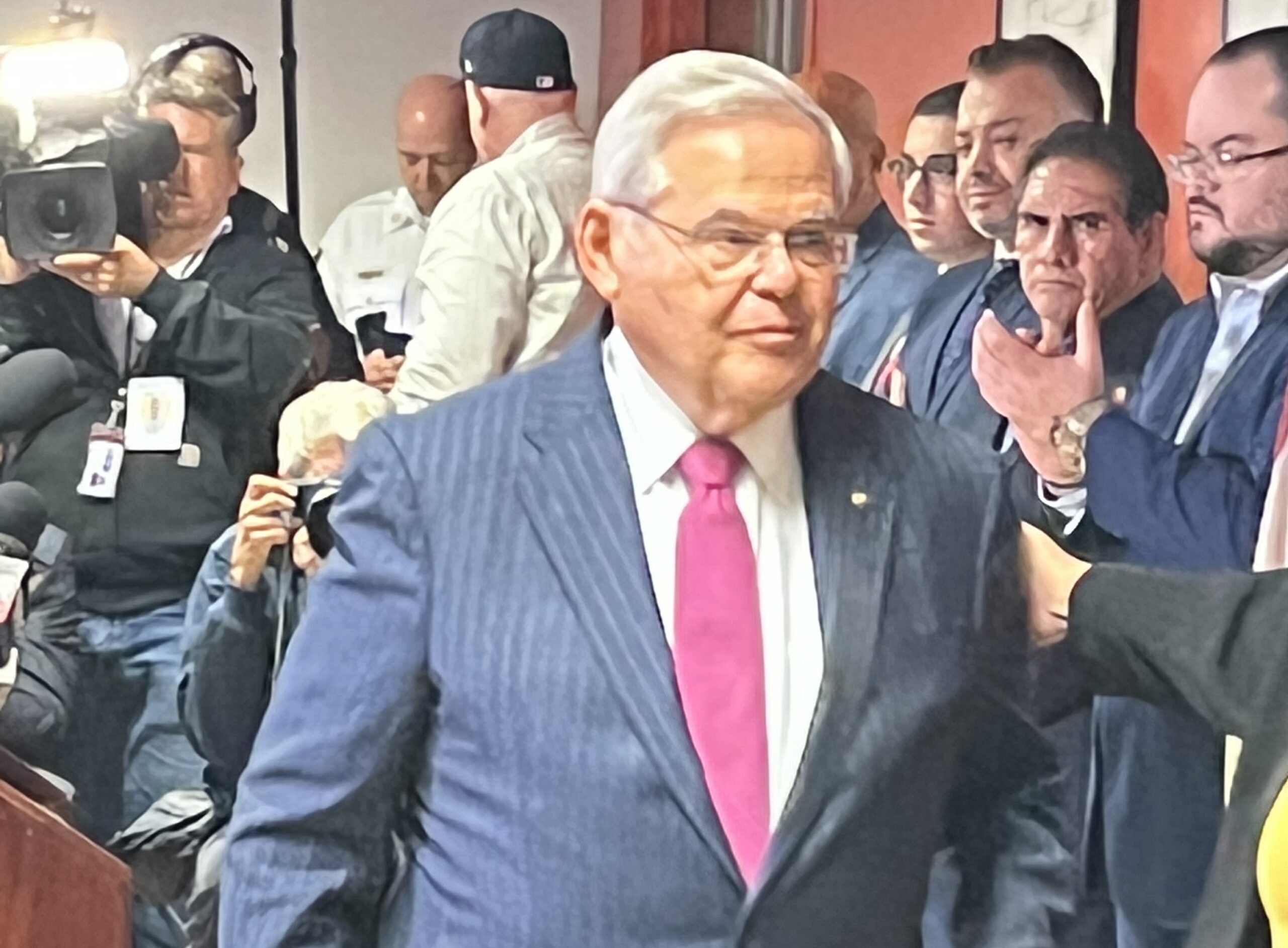 Menendez and his wife enter pleas of not guilty in court - Insider NJ