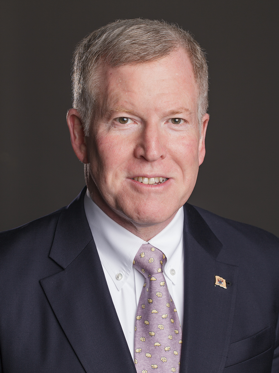 Former Senator Gordon Joins FDU’s Silberman College of Business: A Warm Welcome